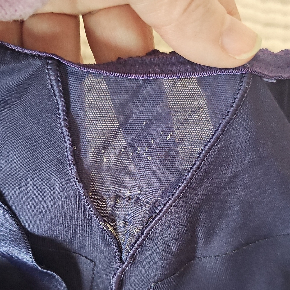 Ruby Ribbon Navy Blue Shapewear Cami - Picture 8 of 9